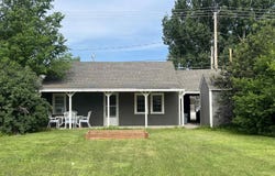 2617 E B ST, Torrington, WY 82240