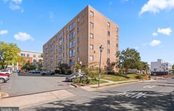 4241 COLUMBIA PIKE, ARLINGTON, VA 22204