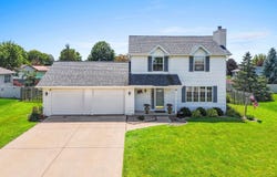 2158 SKYVIEW Street, GREEN BAY, WI 54311