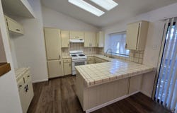 1341 E Vassar Drive, Visalia, CA 93291
