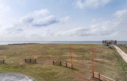 1615 Cape Velero Dr, ROCKPORT, TX 78382