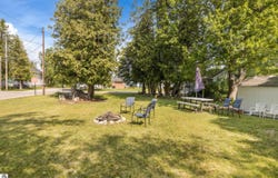 112 N Benzie Boulevard, Beulah, MI 49617