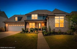 7207 Edgewater Drive, Olive Branch, MS 38654