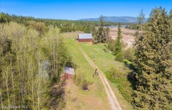 4610 Kelso Lake Rd, Athol, ID 83801