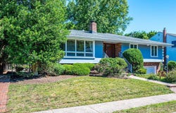 25 Marshall Drive, Edison, NJ 08817