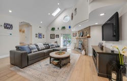 35 Palmer Lane, Thornwood, NY 10594
