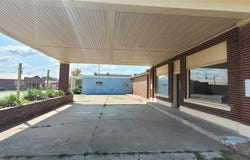 127 N 4th Street, Okemah, OK 74859