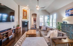 915 Enchanted Wood Drive, Arlington, TX 76005