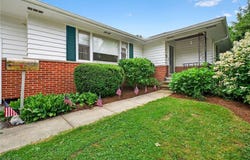 5121 Chillicothe Road, Chagrin Falls, OH 44022