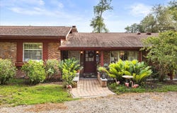295 FRANCES CIRCLE, ALTAMONTE SPRINGS, FL 32701