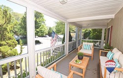 1661 Oakwood, RIVERHEAD, NY 11901
