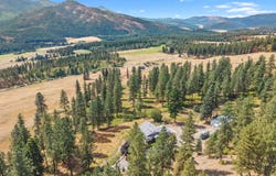 2024 SUMMIT VALLEY Q RD, ADDY, WA 99101