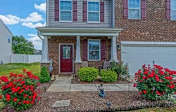 1130 Rock Haven Drive, Charlotte, NC 28216