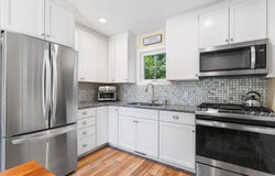 20 Amvets Avenue, Falmouth, MA 02540