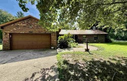1800 Durkees Ferry Road, West Terre Haute, IN 47885