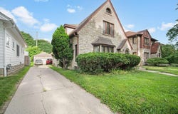 3125 N 48th St, Milwaukee, WI 53216