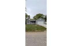 525 N Cedar Street, Ottawa, KS 66067