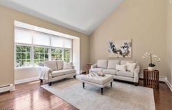 15 Stacey Ct, Long Hill Township, NJ 07946