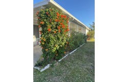 39  7th St. E, Nokomis, FL 34275