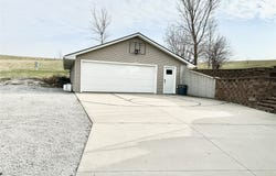 3155 Indian Point Drive, Ellston, IA 50074