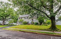12 Aldrich Avenue, Metuchen, NJ 08840