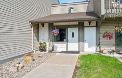 20 Village Dr, Duluth, MN 55810