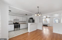 559 E COMLY Street, PHILADELPHIA, PA 19120