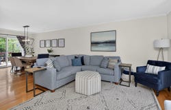 1905 CHESHIRE Lane, Wheaton, IL 60189