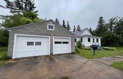 235 W Oak, Ironwood, MI 49938