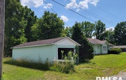501 S DEAN Street, Royalton, IL 62983