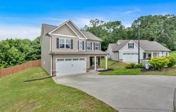 131 Jeremys Trail, Calhoun, GA 30701
