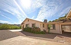 945 W Juniper Dr, Miami, AZ 85339