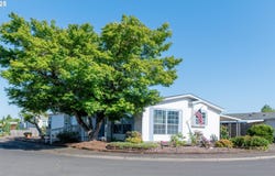 3700 BABCOCK LN, Eugene, OR 97401