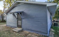 530 E Morrow St, West Point, MS 39773