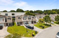 4236 Arbor Green Way, New Bern, NC 28562