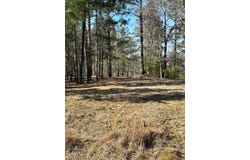 320 Watersedge Dr., Cross Hill, SC 29332
