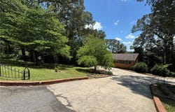 5 Ridgewood Drive, Cartersville, GA 30120