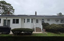 21 FRANCISCO AVE, Central Islip, NY 11722