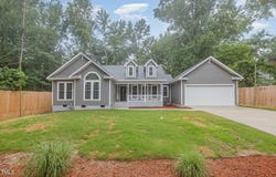 820 E Cardinal Drive, Fuquay Varina, NC 27526