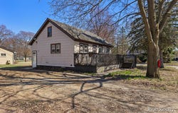 179 Washington St Street, Montrose, MI 48457