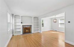 6907 W 77th Terrace, Overland Park, KS 66204