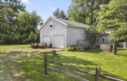7547 Auburn Road, Fort Wayne, IN 46825