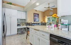 2170 Shadetree Ln, Escondido, CA 92029