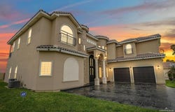 2806 S Woods Drive, Edinburg, TX 78542