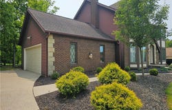 6671 Queens Way, North Royalton, OH 44133