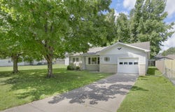 409 N Prospect Street, Nixa, MO 65714
