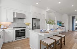 832 Sonia, Irvine, CA 92618