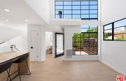 29233 Heathercliff Rd, Malibu, CA 90265