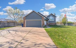 11701 W Central Park St, Wichita, KS 67205