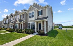951 E 117th Place, Crown Point, IN 46307